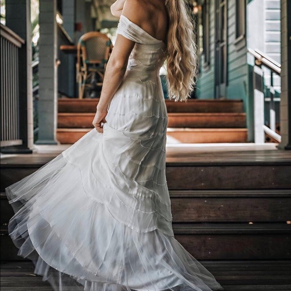 Tamara Catz Wedding dress size small - Picture 6 of 15